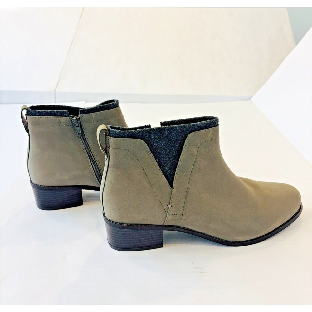 Womens Vionic Joslyn Gray Suede Casual Comfort Heeled Ankle Boots Size 12 M Luxe